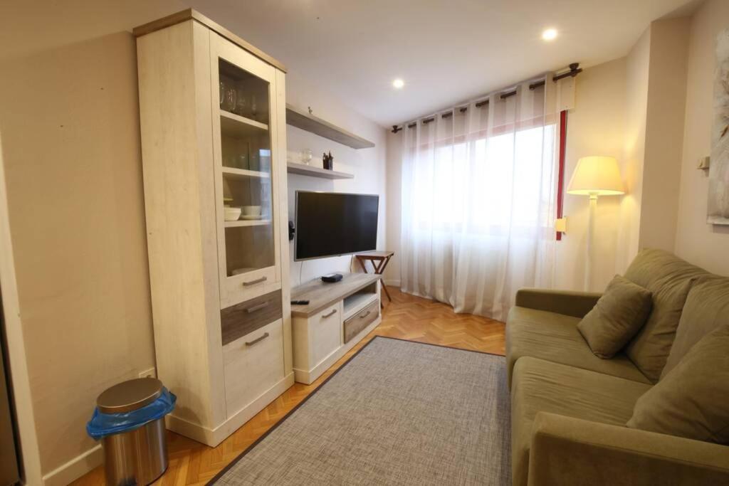 Apartamento Oviedo Las Palomas Exterior photo